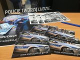 Policjanci na targach pracy